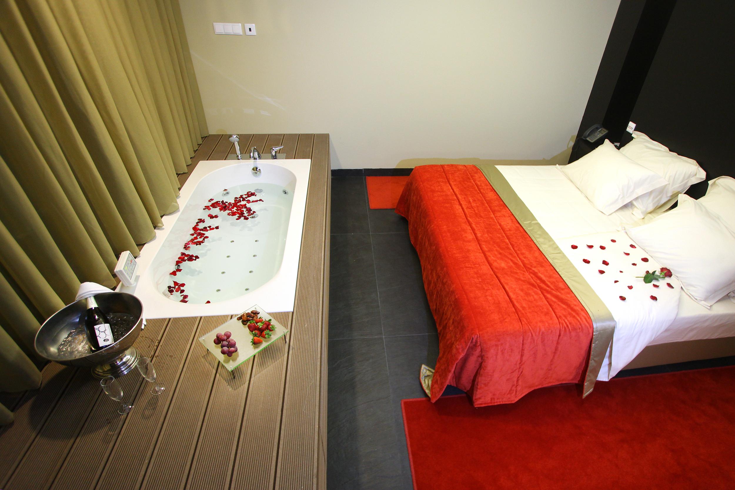 The Views Baia - Adults Only Otel Funchal Dış mekan fotoğraf
