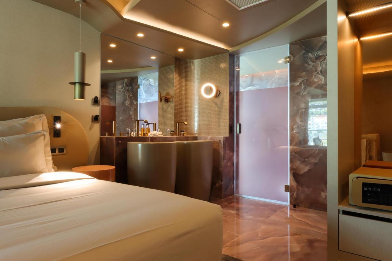 The Views Baia - Adults Only Otel Funchal Dış mekan fotoğraf