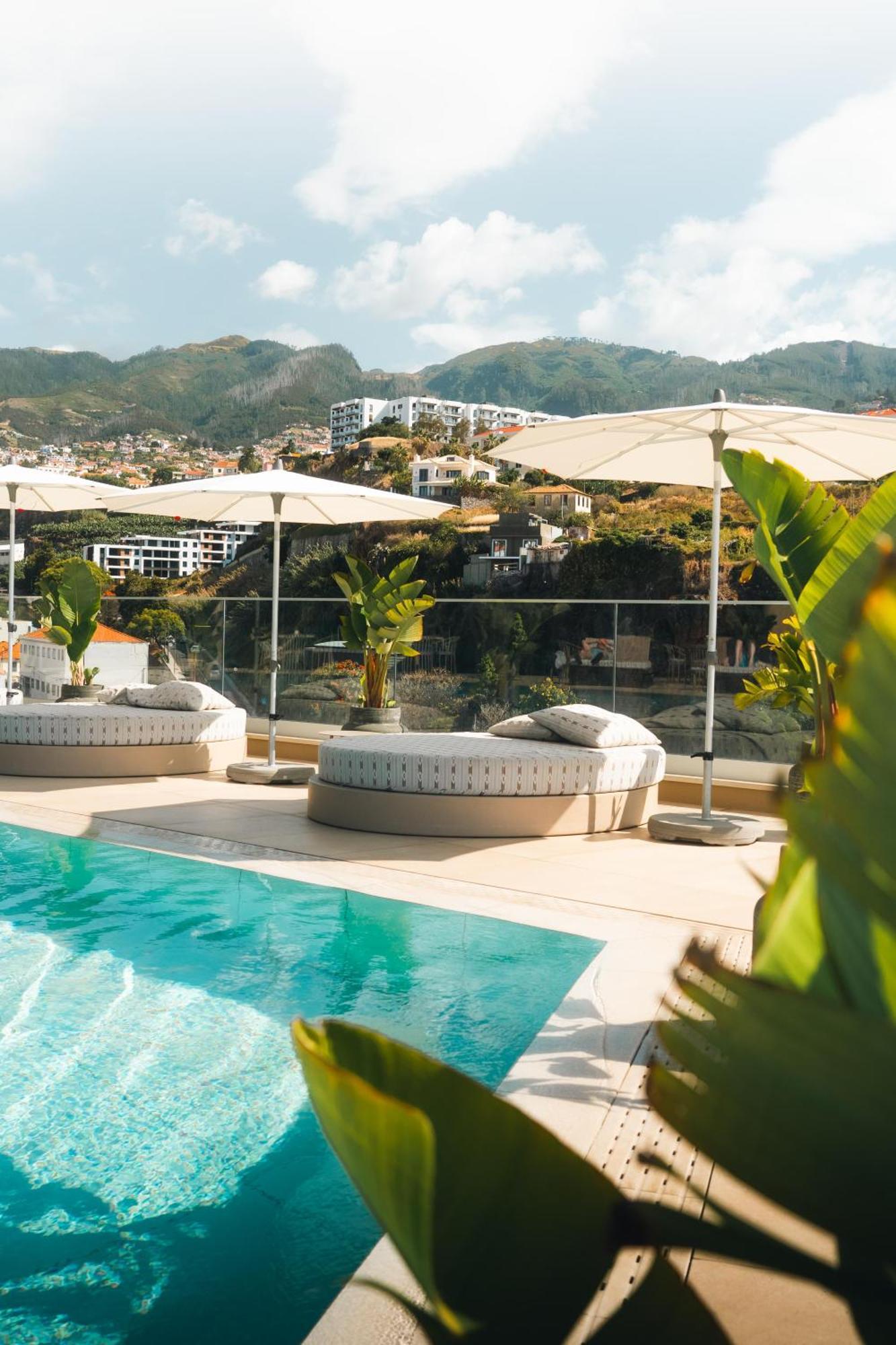 The Views Baia - Adults Only Otel Funchal Dış mekan fotoğraf